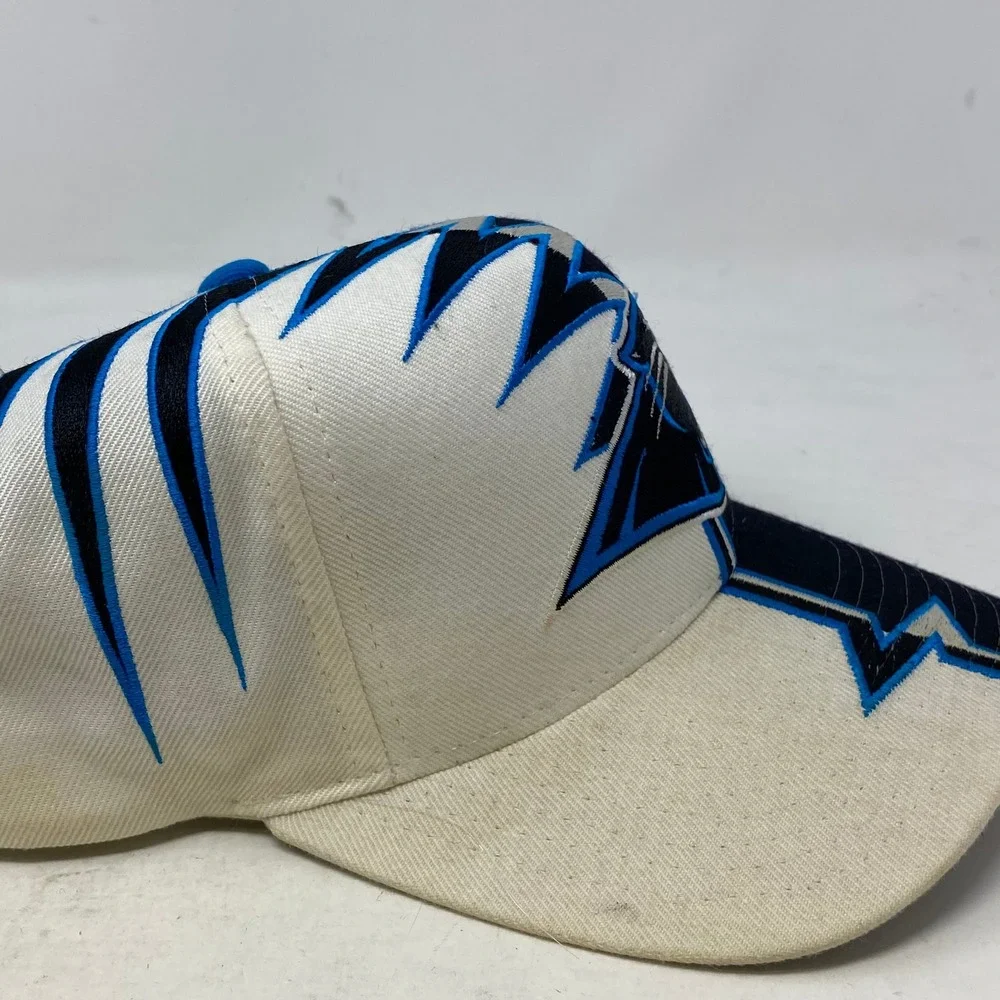 Carolina Panthers Starter Shockwave Vintage NFL Hat Black White Snapback Cap 90s